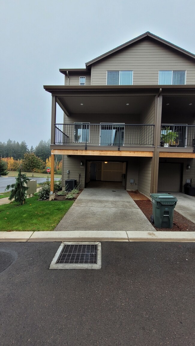 Primary Photo - 7065 NW Bountiful Terrace