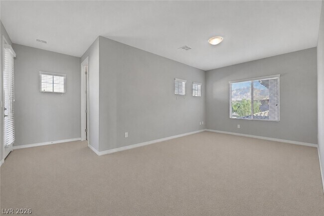 Building Photo - 224 Highspring St