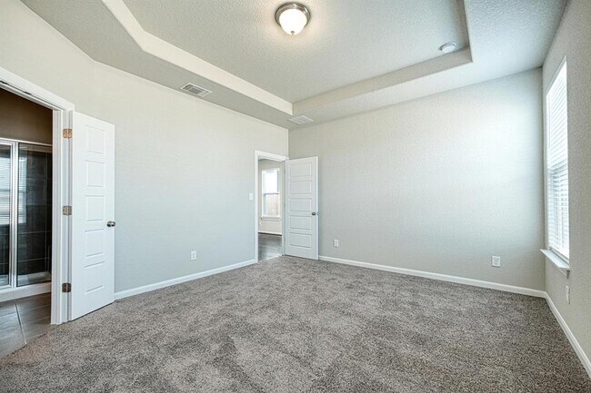 Building Photo - 7631 Europa Ave