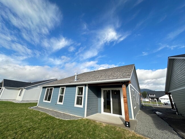Building Photo - Brand New Rathdrum Home