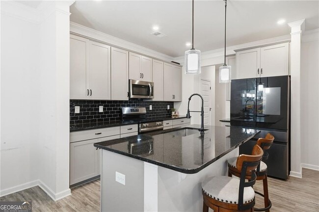 Building Photo - 3860 Pressley Ln