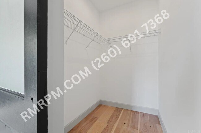 Building Photo - 1118 Rockhill St