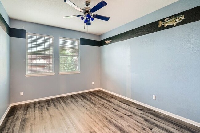 Building Photo - 1747 Candleglow Street