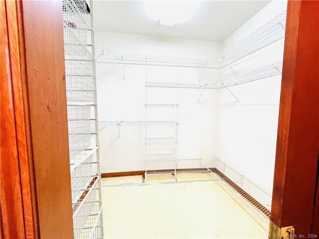 Building Photo - 21 Cottage St