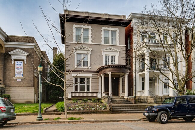 Building Photo - 1809 Park Ave