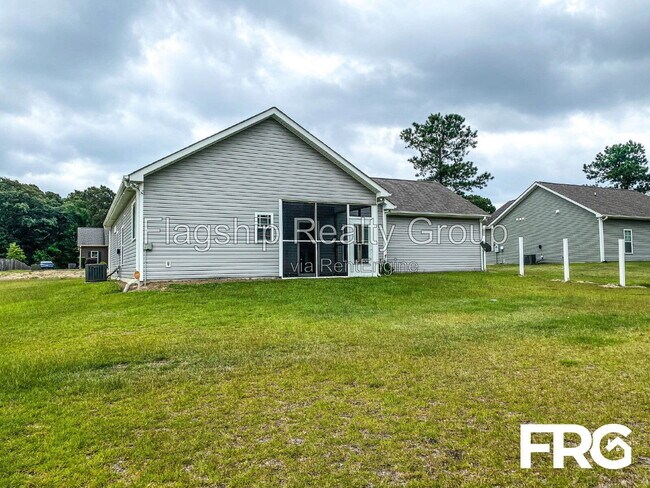 Building Photo - 103 Rolling Knoll Ct