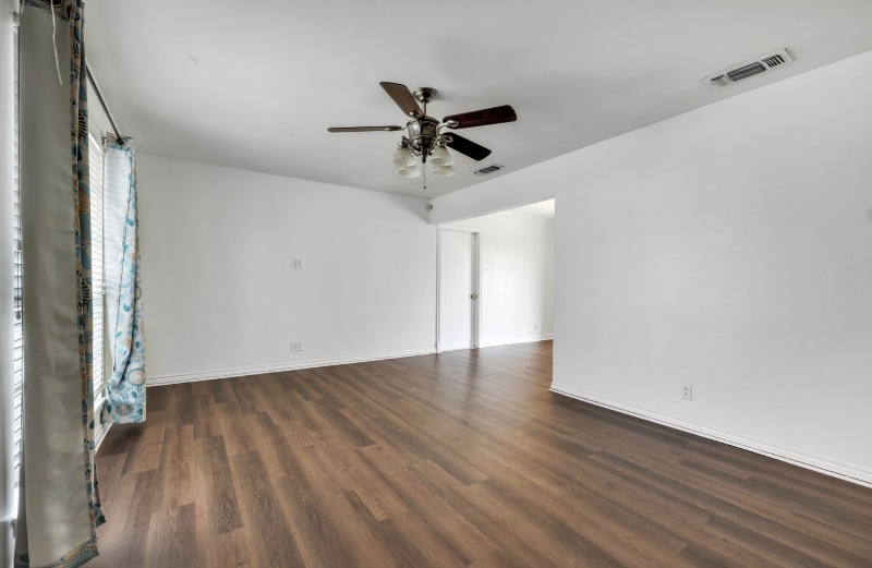 Building Photo - 318 Avalon St