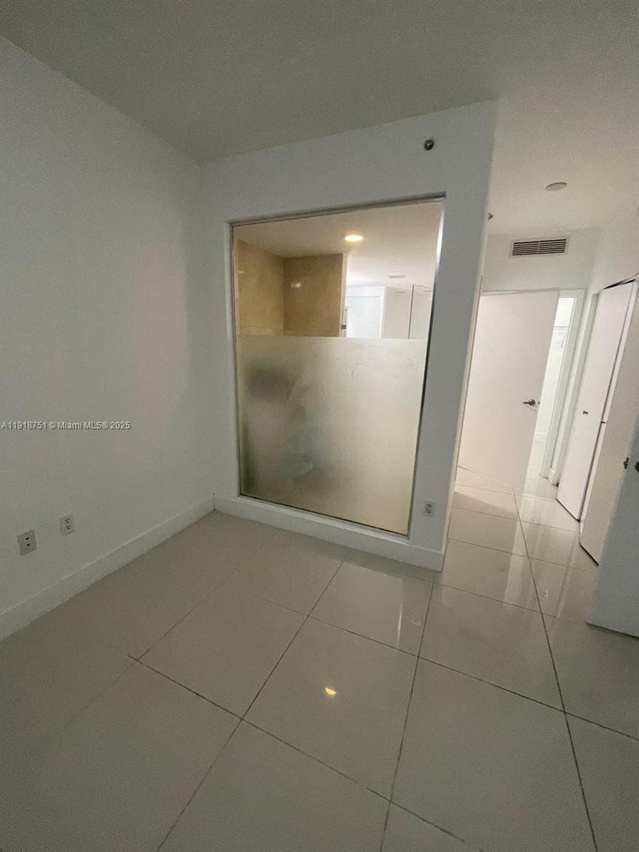 Building Photo - 90 SW 3rd St