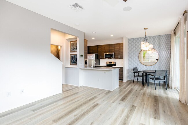 Building Photo - NorthPark 3Bedroom, 2.5 Bathroom SFH