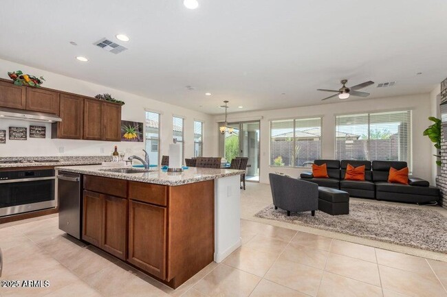 Building Photo - 17863 E Paria Canyon Dr