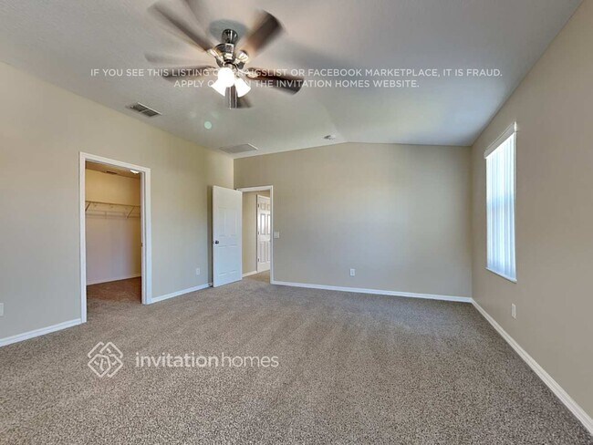 Building Photo - 10906 Ancient Futures Dr