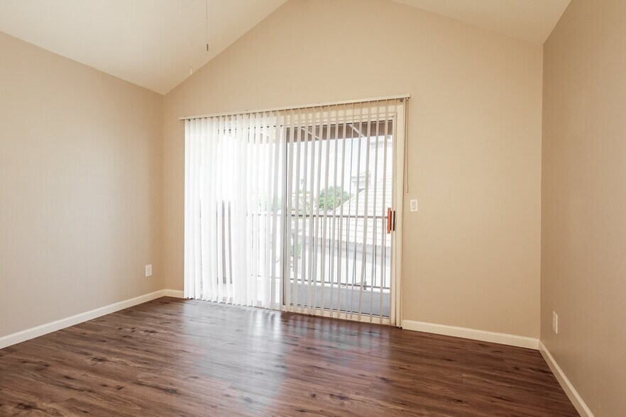 Building Photo - 8902 W Caribbean Ln