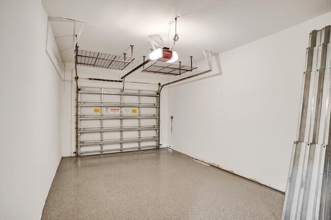 Building Photo - 17682 Middlebrook Way
