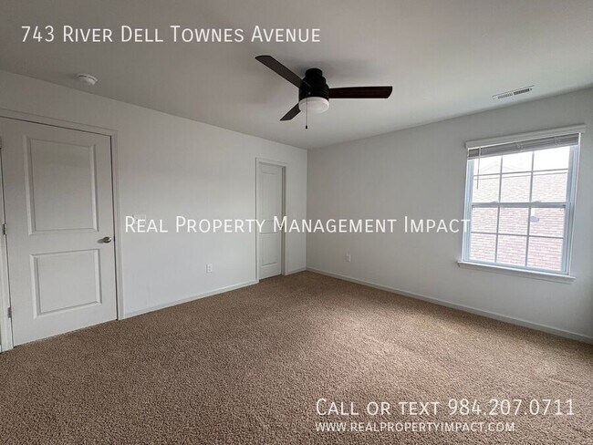 Building Photo - 743 River Dell Townes Ave.