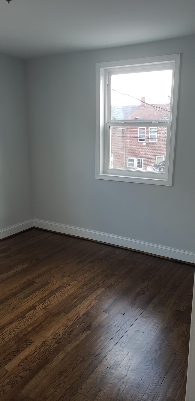 Building Photo - 8515 Chestnut Oak Rd