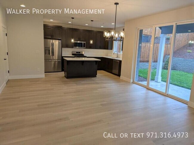 Building Photo - 1000 E Rork Ct