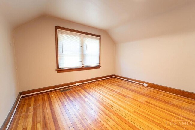 Building Photo - 224 Ehrman Ave