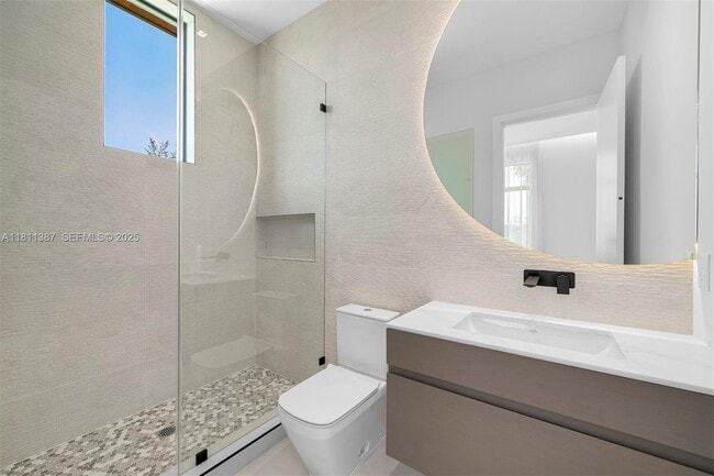 Building Photo - 12500 SW 64th Ave