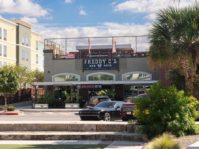 Building Photo - 630 Central Pkwy