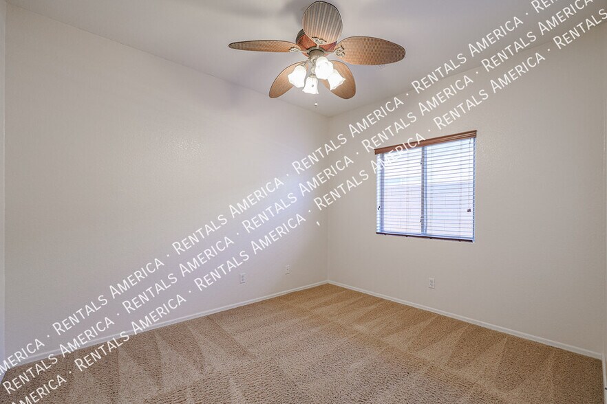 Building Photo - 12823 W Modesto Dr