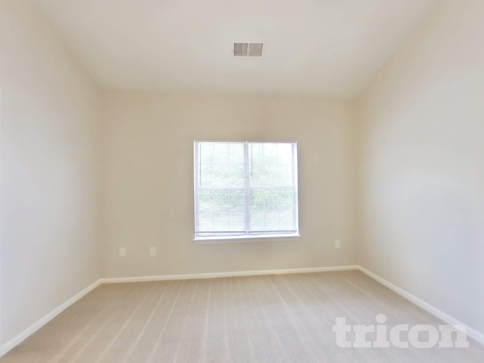 Building Photo - 11901 Harris Pointe Dr