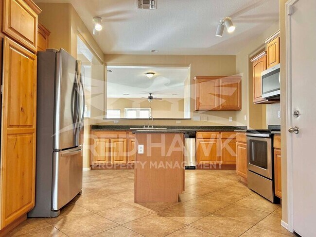 Building Photo - 5329 W Glass Ln