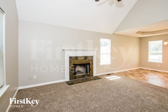 Building Photo - 212 Station Way