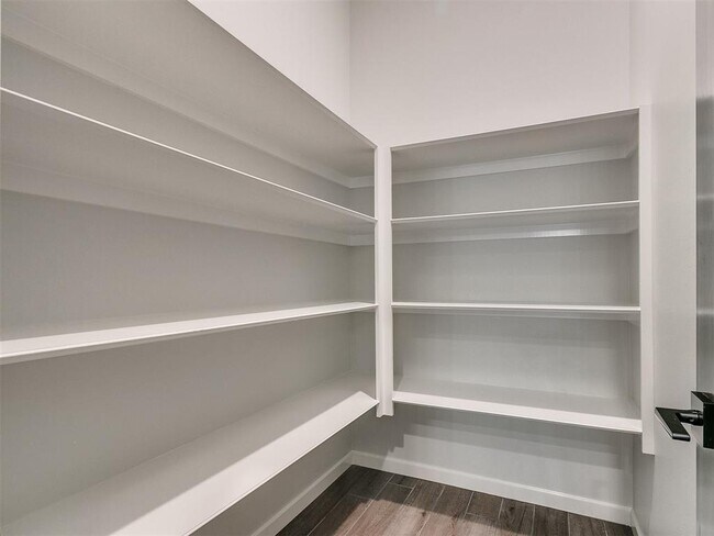 Building Photo - 2917 SW 132nd St