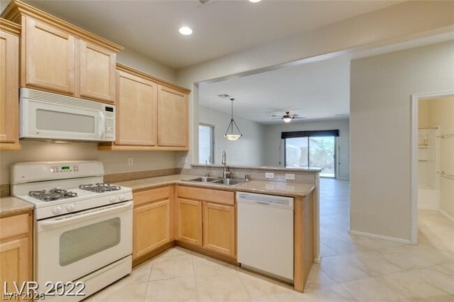 Building Photo - 5985 Falconer Ave