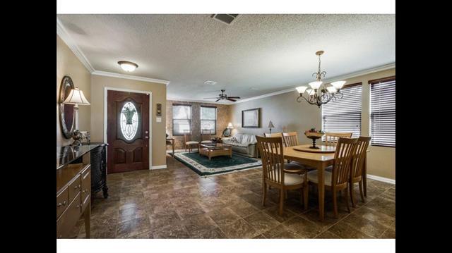 Building Photo - 5425 Comanche Wells Dr
