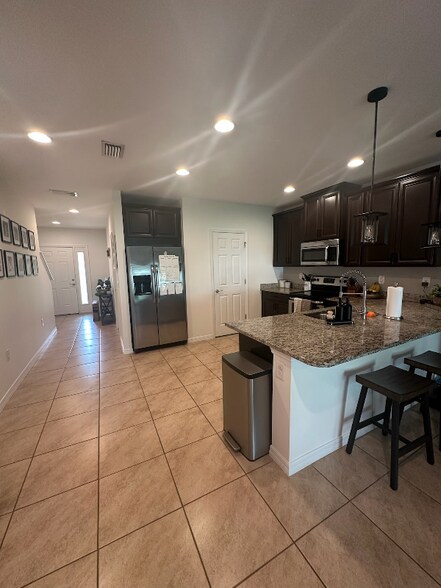 Building Photo - 12523 Hammock Cove Blvd