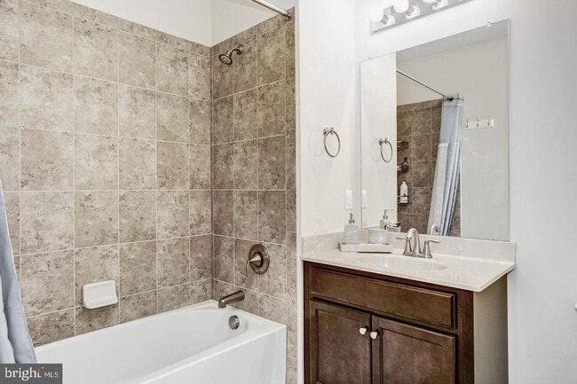 Building Photo - 4525 Champions Run