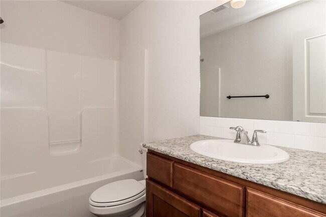 Building Photo - 105 Lion Dr N