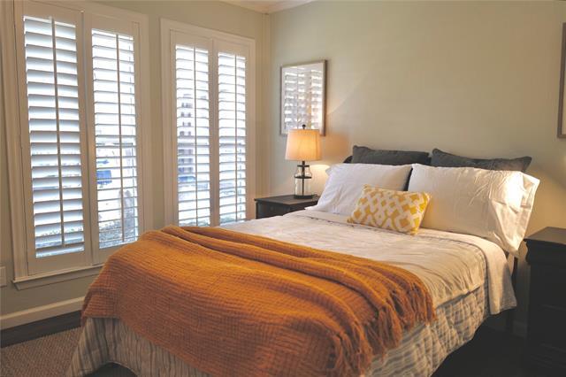 Building Photo - 3000 Townbluff Dr