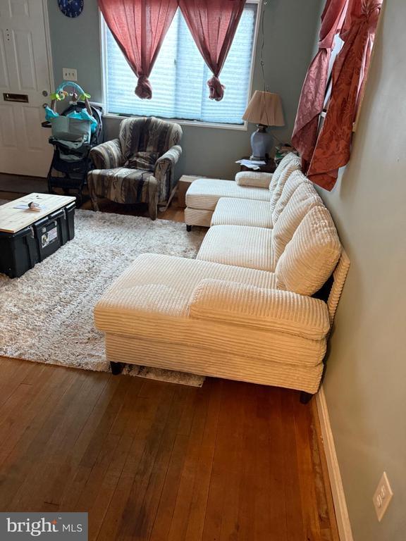 Building Photo - 3518 Madison St