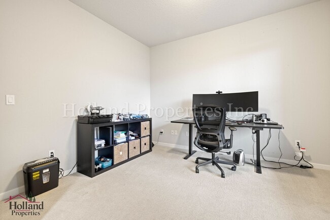 Building Photo - 12723 SW Willow Point Ln