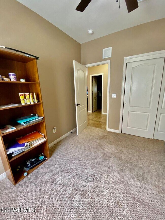 Building Photo - 11616 Grotto Bay Ct