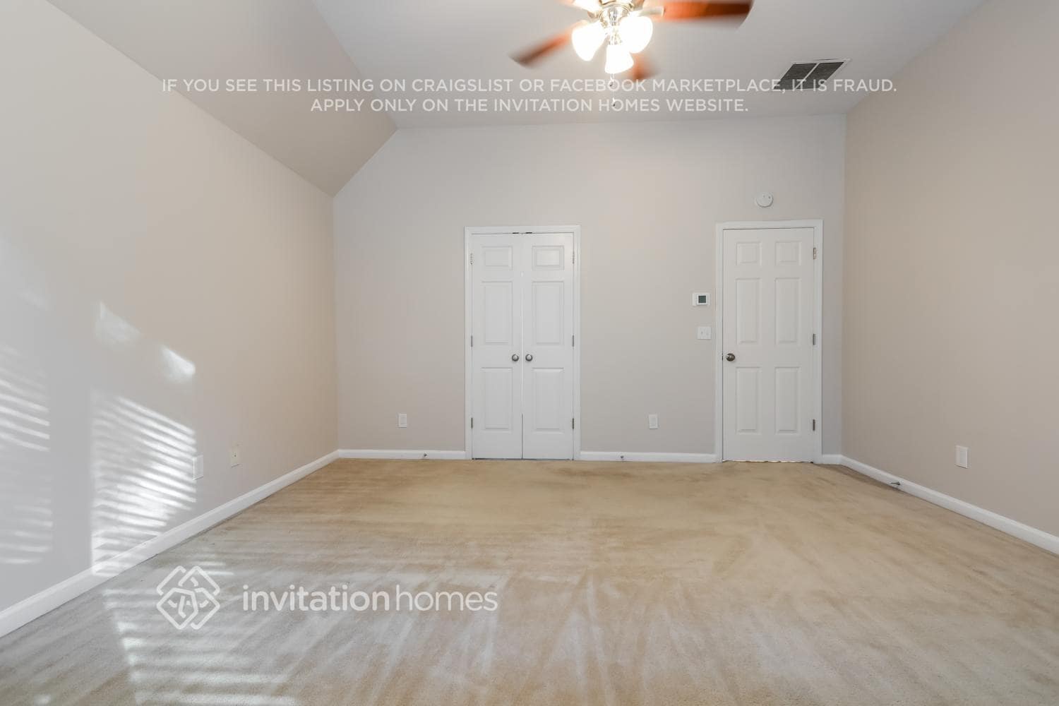 Building Photo - 1035 Fairview Club Cir