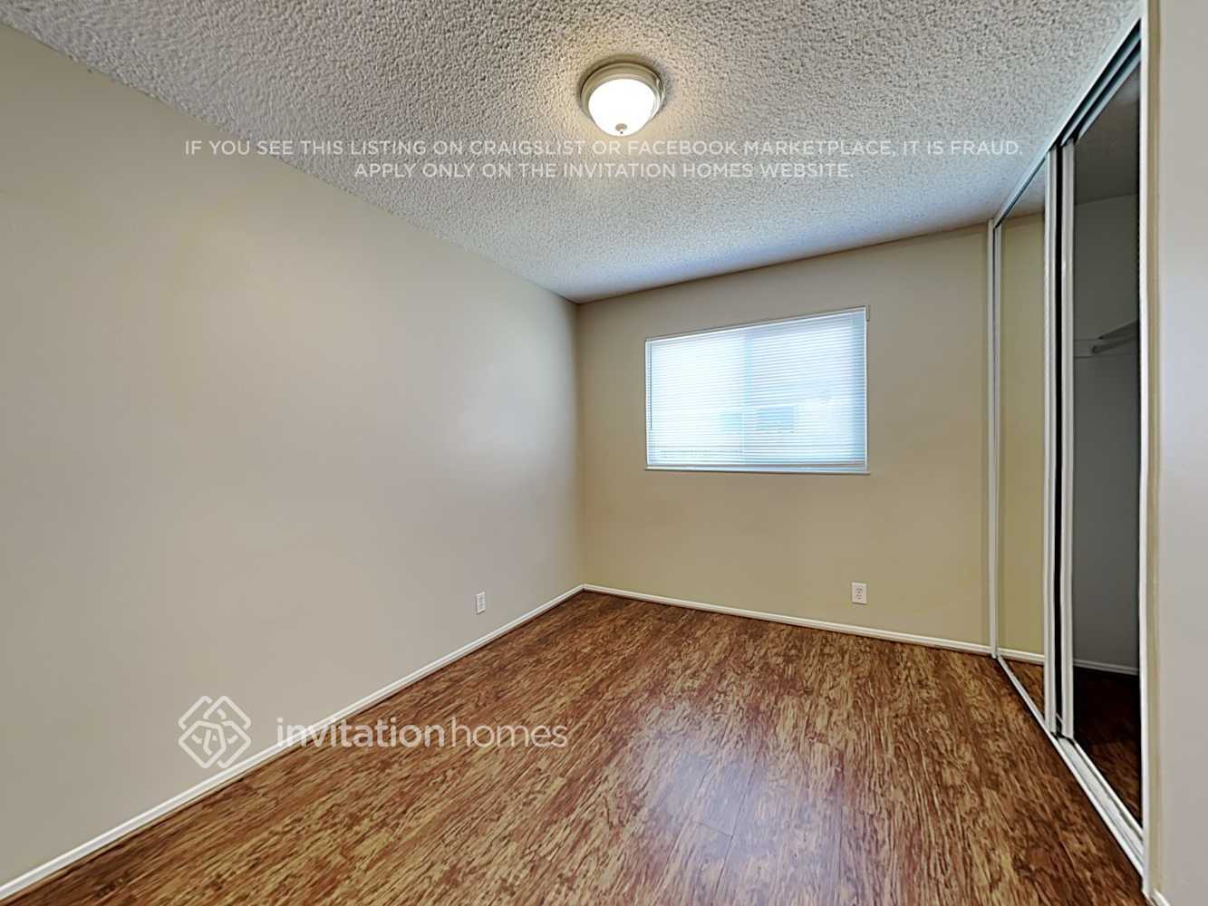 Building Photo - 604 Tule Goose Dr