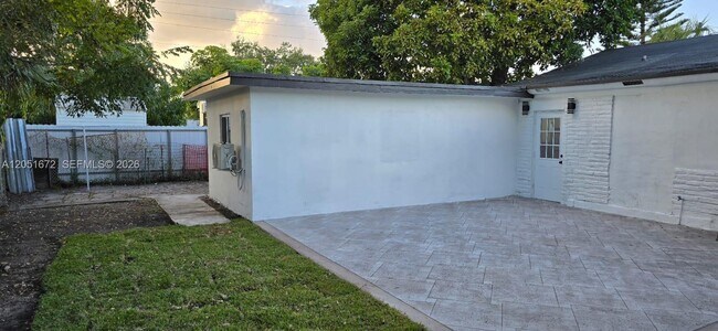 Building Photo - 2480 NW 87th Terrace