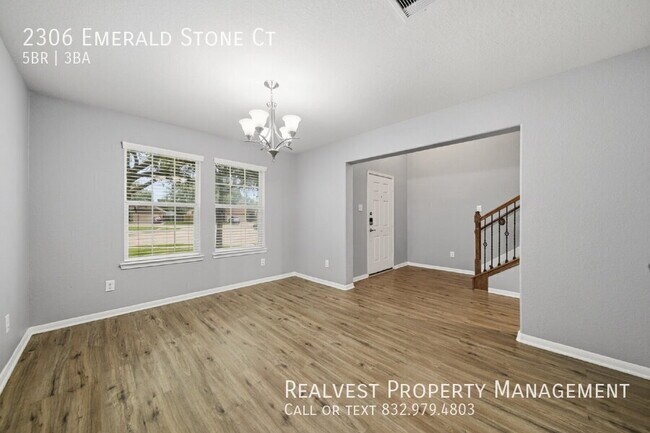 Building Photo - 2306 Emerald Stone Ct
