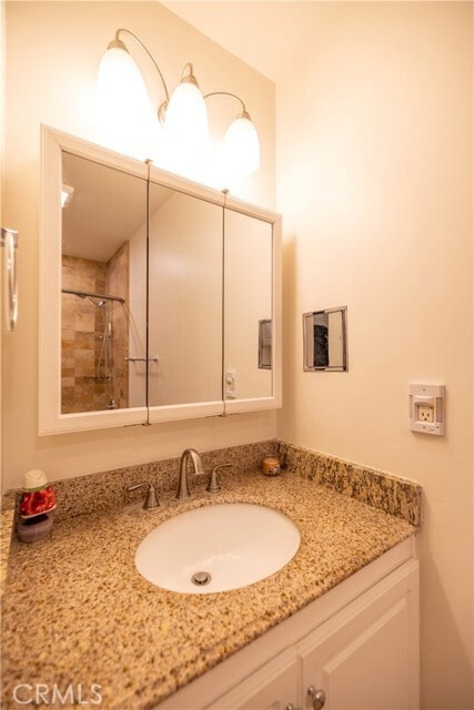 Building Photo - 675 Los Felices Cir W