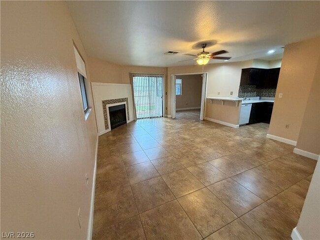 Building Photo - 2140 Pinetop Ln