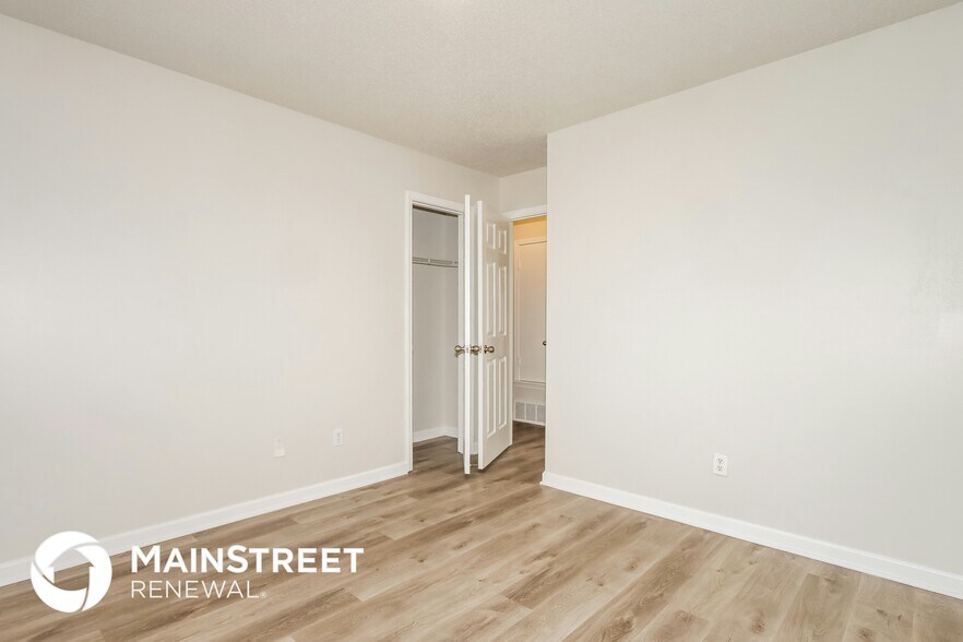 Building Photo - 1766 Dorchester Dr