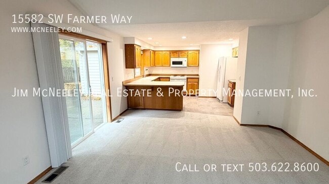 Building Photo - 15582 SW Farmer Way