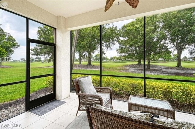 Building Photo - 8649 Champions Point