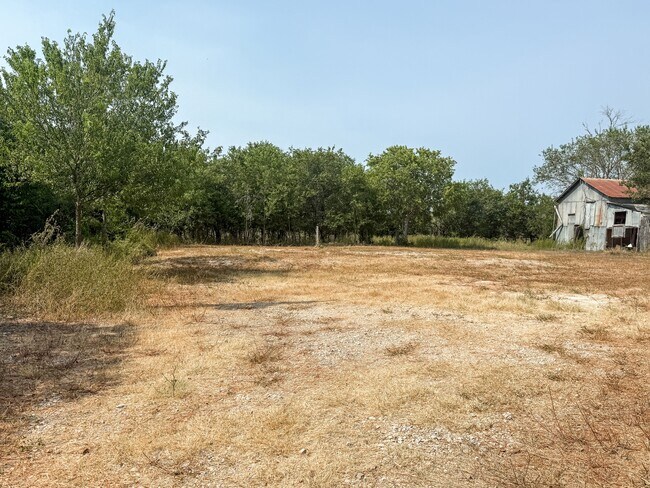 Building Photo - 8279 Green Valley Rd