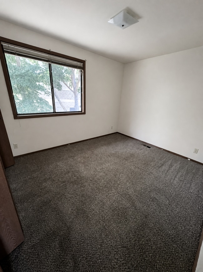 Building Photo - 8331 W Rifleman St