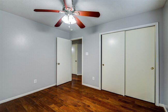 Building Photo - 19402 Hickory Meadow Ln