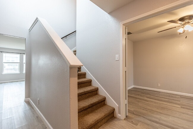 Building Photo - 6414 Dynamic Sound